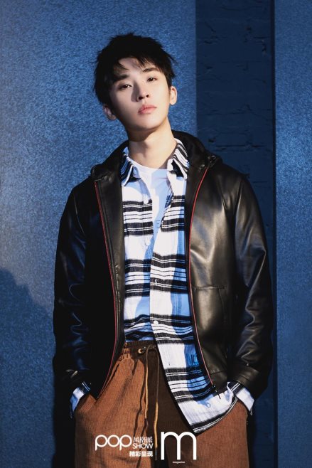 ���Ʋ���ح��������Ա���ź�Я�ֱ����շ��ġ���Ƭ��