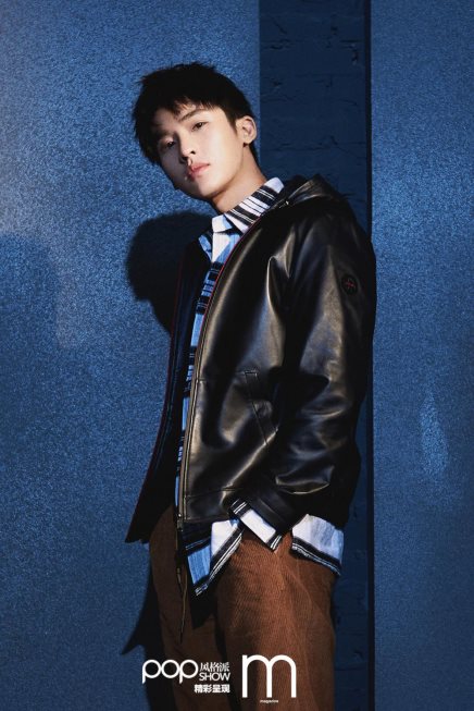 ���Ʋ���ح��������Ա���ź�Я�ֱ����շ��ġ���Ƭ��