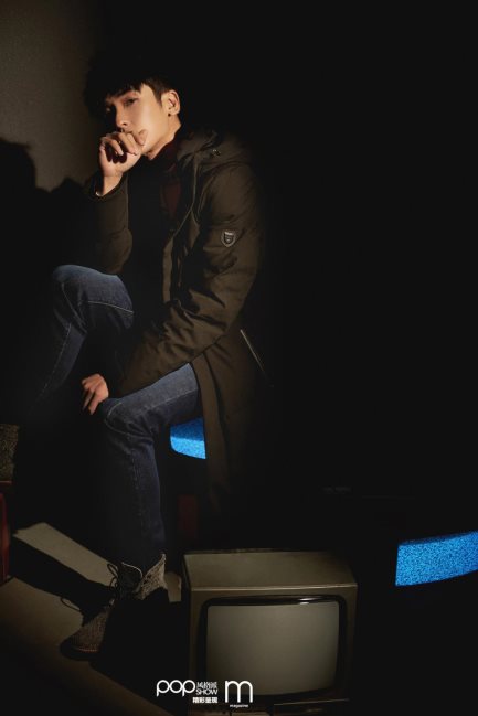 ���Ʋ���ح��������Ա���ź�Я�ֱ����շ��ġ���Ƭ��