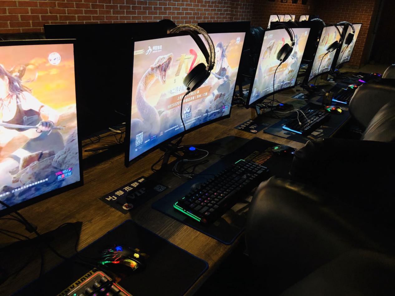 《大蛇2》网吧首映 创意营销开启网络电影线下首映新模式