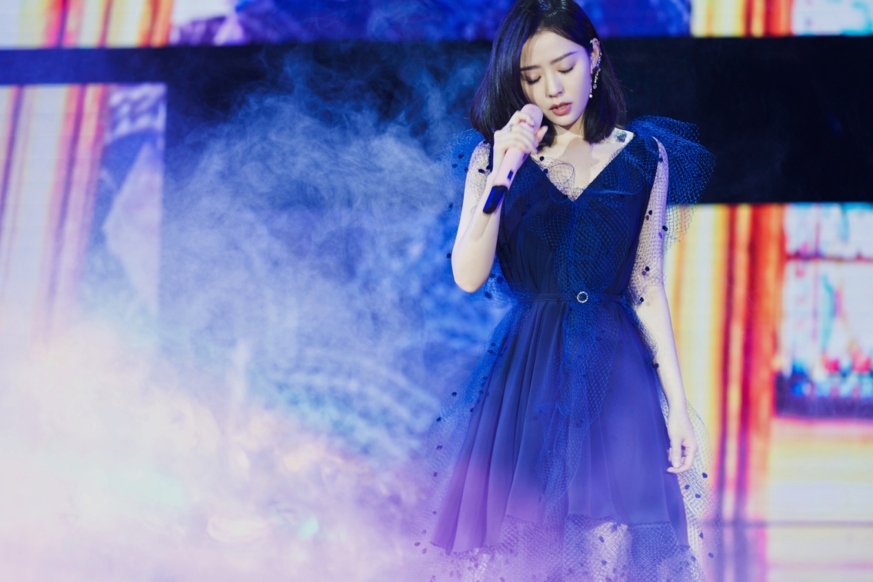 ̽��AI������δ������2019�ѹ�INȫ��ʢ��Բ����Ļ