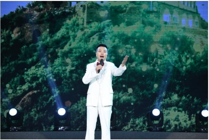 励志人生路 筑梦艺远航