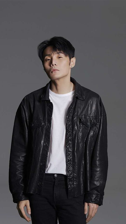 李荣浩再发人生感慨 新歌《等着等着就老了》上线酷狗