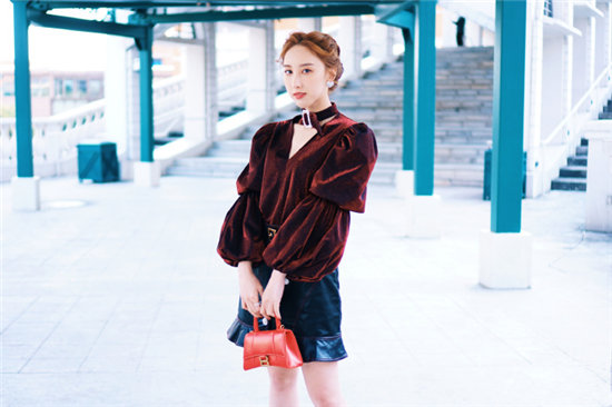 许靖韵氧气音绝美来袭酷狗直播,高能vocal现场约定你