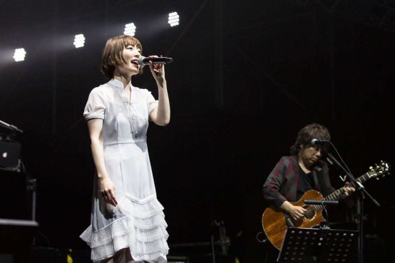 花泽香菜专场音乐会在酷狗开唱,演绎歌手声优的双面人生