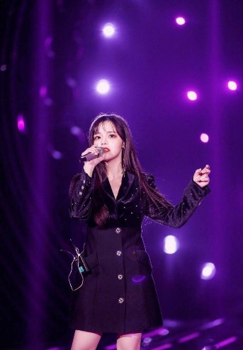 酷狗音乐人强势发声,黄霄云全新单曲《四季与你》点亮星曜计划