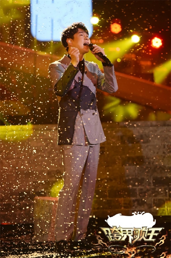 《跨界歌王》小沈阳唱哭全场,《依兰爱情故事》上线酷狗