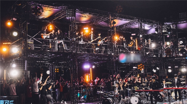 周震南秀低音rap 酷狗更新《明日之子乐团季》歌单