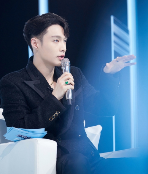 PD张艺兴空降《少年之名》 酷狗同步更新节目歌单