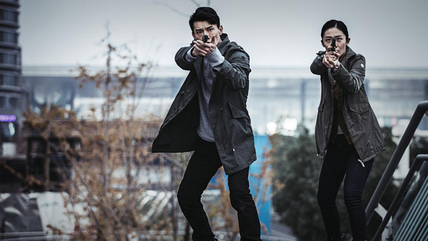 刑侦悬疑电影《迷毒之东风破》今日上映,缉毒追捕满血开战!