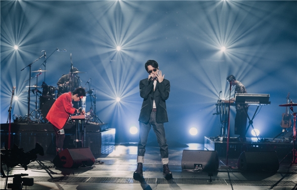 《乐队的夏天2》五条人乐队改编伍佰热歌听哭酷狗网友