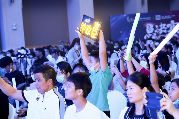 1597655973920323.jpg 2020中国好声音广东省总决赛圆满落幕 10名优胜学员进军全国赛