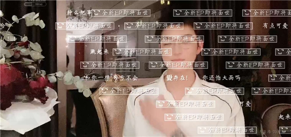 周士原做客《听见大牌》化身中华小曲库 钢琴弹唱上演纯音乐大赏!