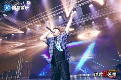 ر8ӢṷLIVEר1031տ