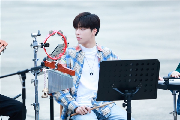 李荣浩汪苏泷陈立农《美好的时光》本周收官 节目音频锁定酷狗