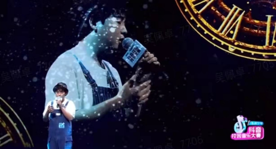 �۷�֮ս���뵹��ʱ������У԰���ִ����ܾ���ѡ��������¯