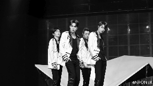 坤音香蕉男孩齐聚《由你音乐榜样》