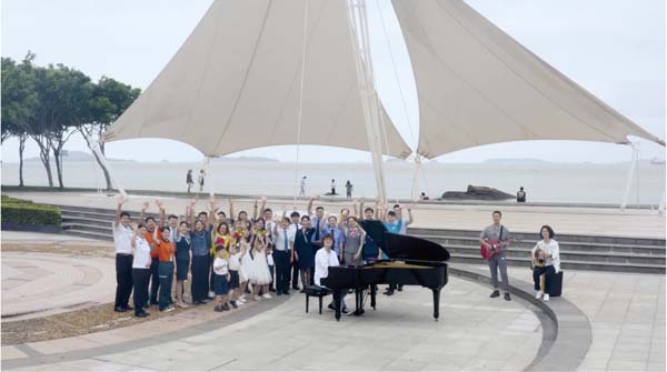 �������������������һ�׸衷�����ж����