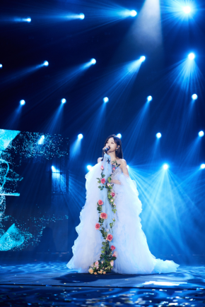 �����ǿս����ṷ�׳��ᡷ�ٰ����������ɶԣ�΢�������������