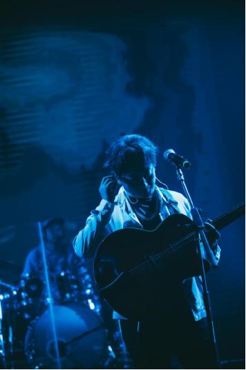 海来阿木唱作新曲《西楼儿女》上线,歌叙游子人生引网友感怀