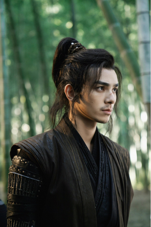 image.png 《酷狗首唱会》惊喜迎来宝藏少年何昶希,闪耀舞台魅力开唱