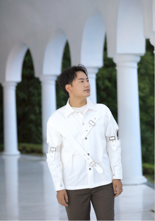 海来阿木《围炉音乐会》连唱十首歌曲 民谣歌者轻诉逐梦人生