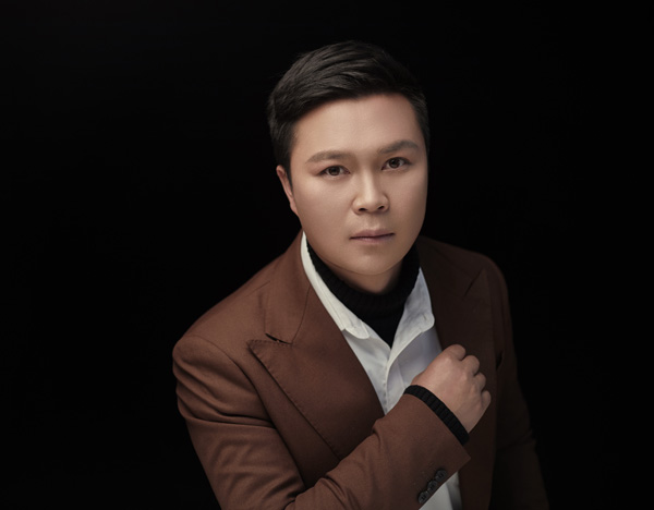 歌手朱习爱个人写真照片