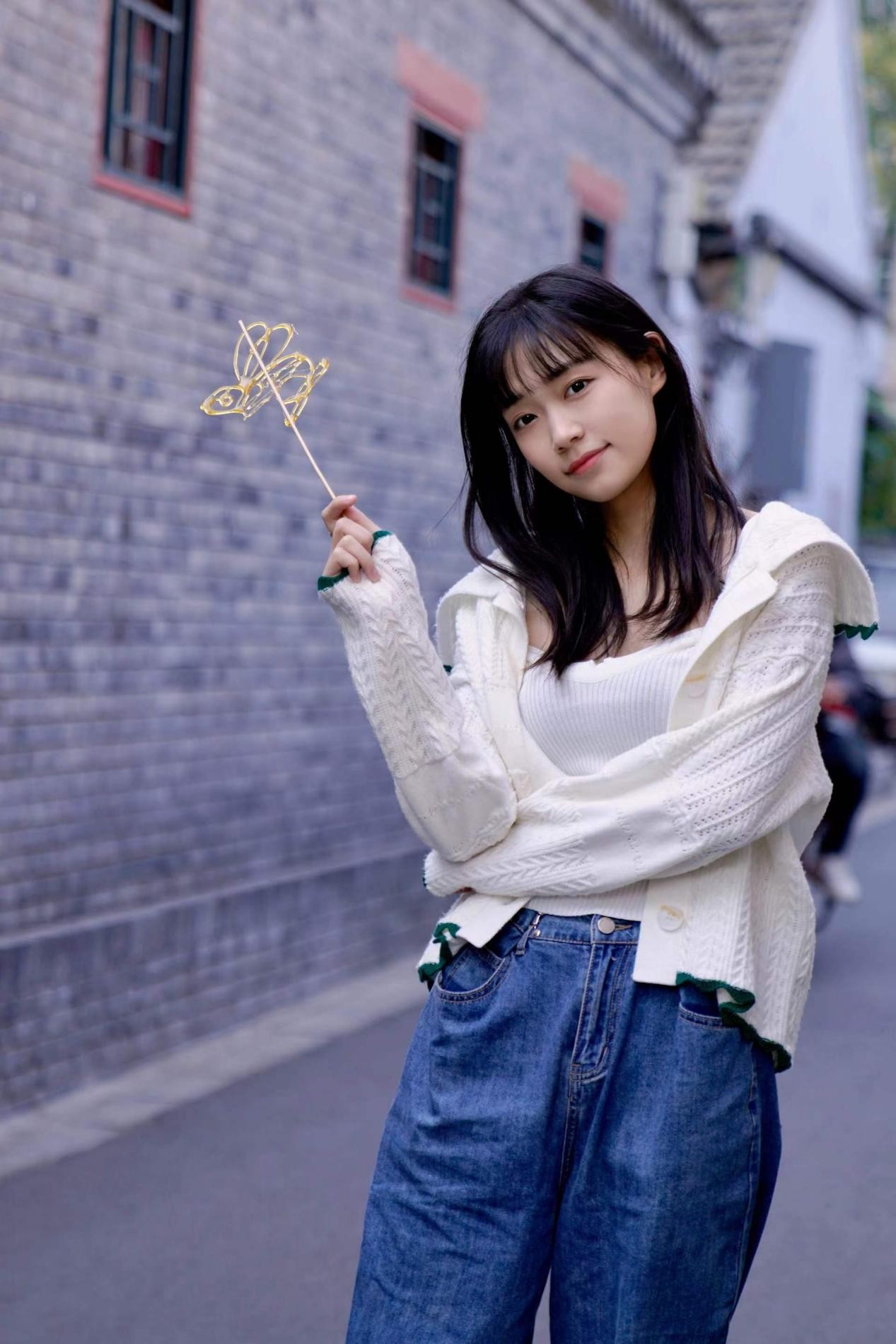 爱情短剧《一束阳光一束爱》开机 刘帅再演霸总少女之恋