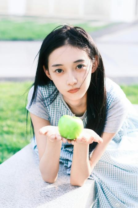 ��һ���崿����������Ů ̫�����С��������