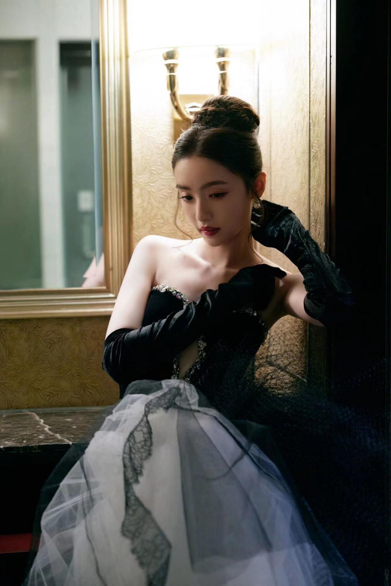 ���������ʱ�к�̺    ��ɫɴȹ�������Ÿ��ŷ�