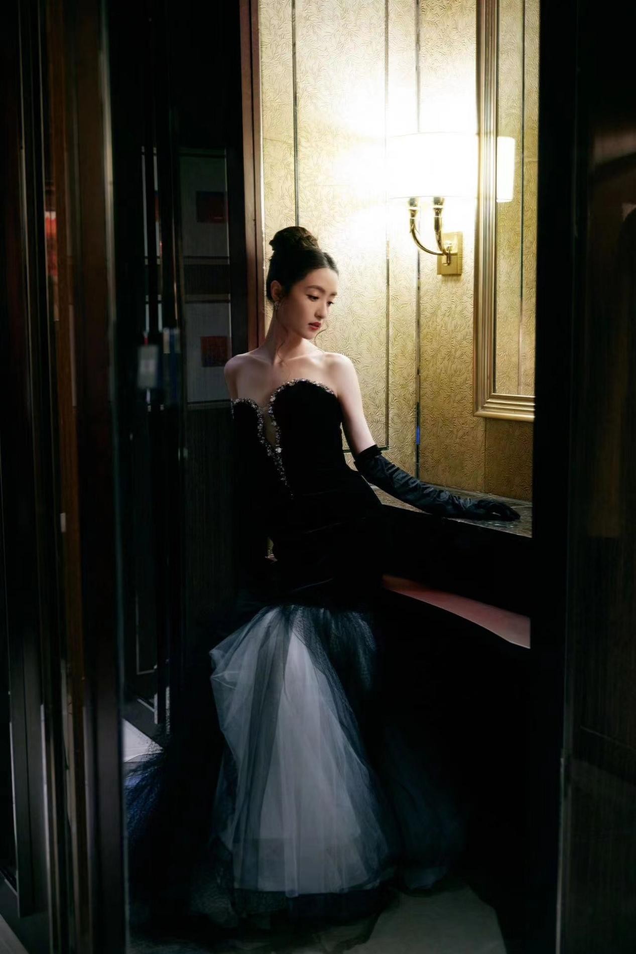 ���������ʱ�к�̺    ��ɫɴȹ�������Ÿ��ŷ�