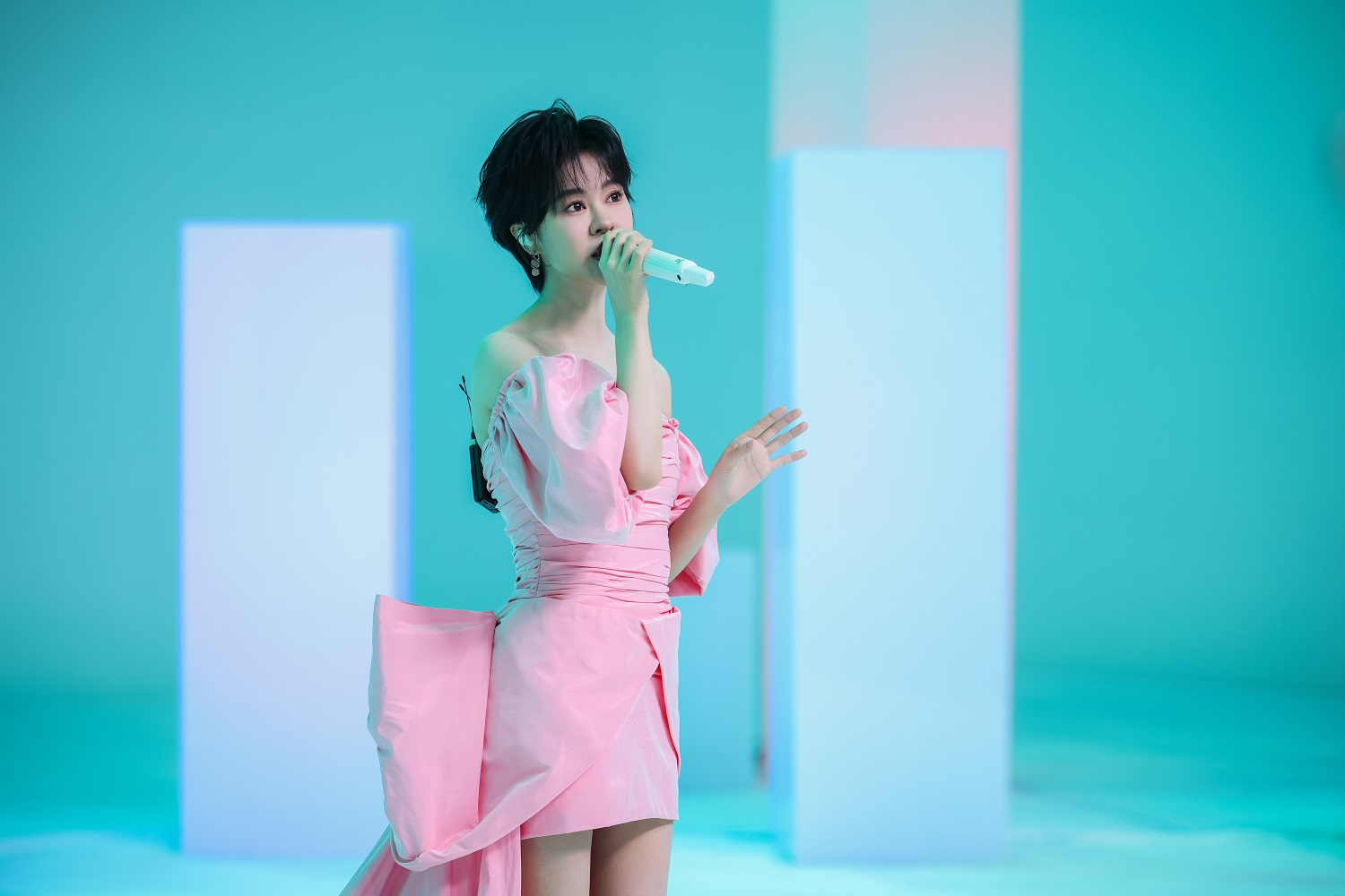 黄绮珊罗一舟郁可唯登台献唱 腾讯音乐榜年榜特别节目揭晓2023年度音乐榜单