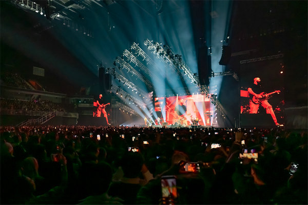 迎仕柏综艺馆为魔力红乐队和乐迷提供顶尖舞台 为迎仕柏度假城开幕锦上添花
