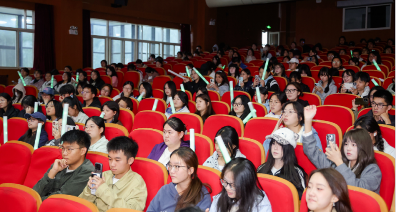 2025《环亚星声代》全国新人选拨雅迪・小云朵专场走进西北政法大学